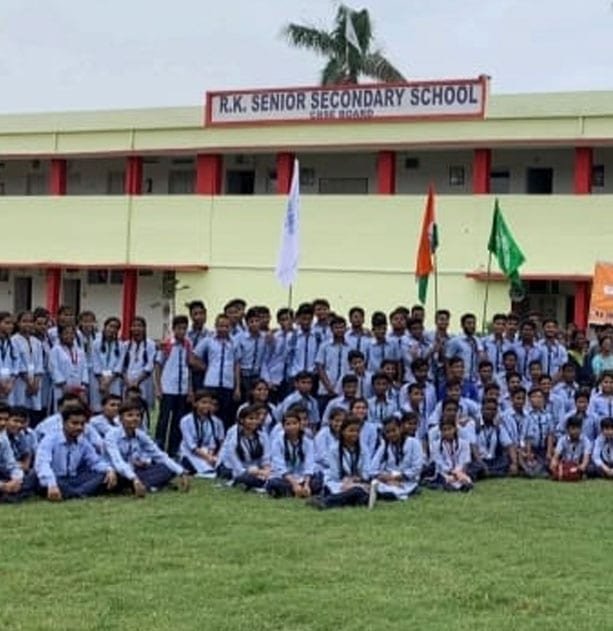 A School That Grew Up with Aliganj